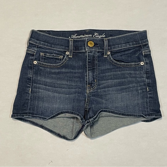 American Eagle Stretch Denim Blue Jean Shorts Women’s Size 2 - Picture 1 of 4
